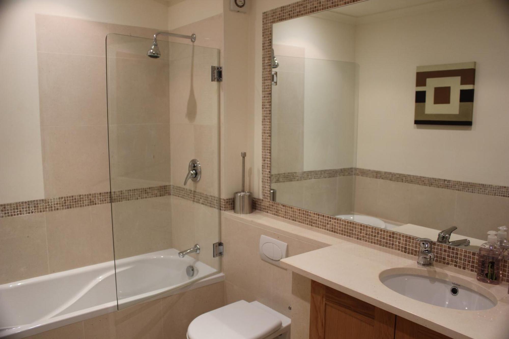 Luxury 3 Bedroom Apartment On Gated Complex クアルテイラ エクステリア 写真